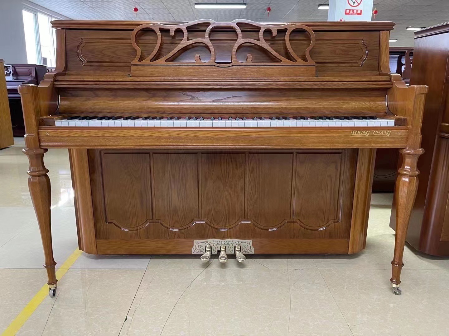 韩国进口二手钢琴英昌三益110原装立式儿童家用实木低价考级专业