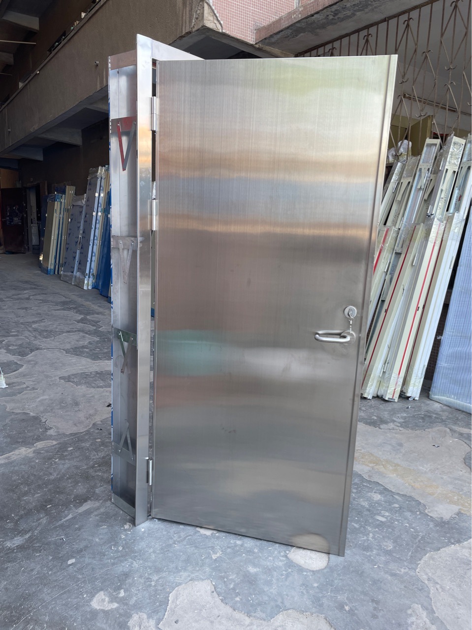 304不锈钢防火门 甲级防火门不锈钢乙级防火门-阿里巴巴