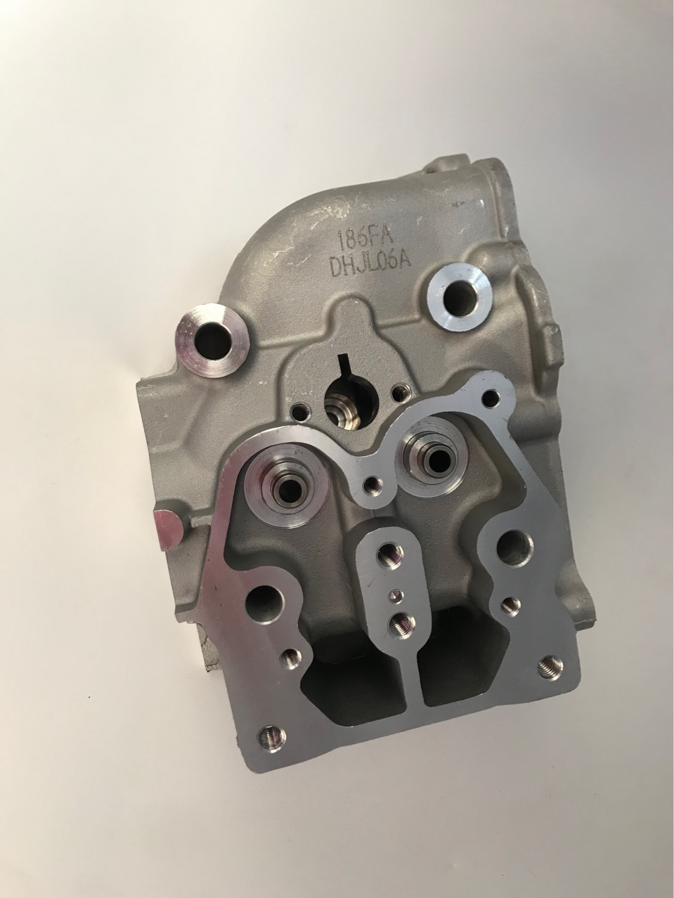 186fa 缸头总成 气缸头 柴油发电机缸头 柴油发动机配件 风冷柴油