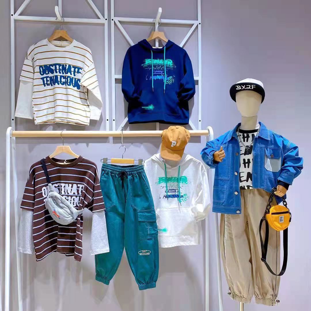 洛一冬季新品 网红品牌童装折扣尾货 中小童卫衣外套批发走份