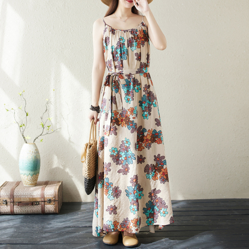 吊带裙2024长款花朵连衣裙夏波西米亚海边度假旅行沙滩裙大码长裙