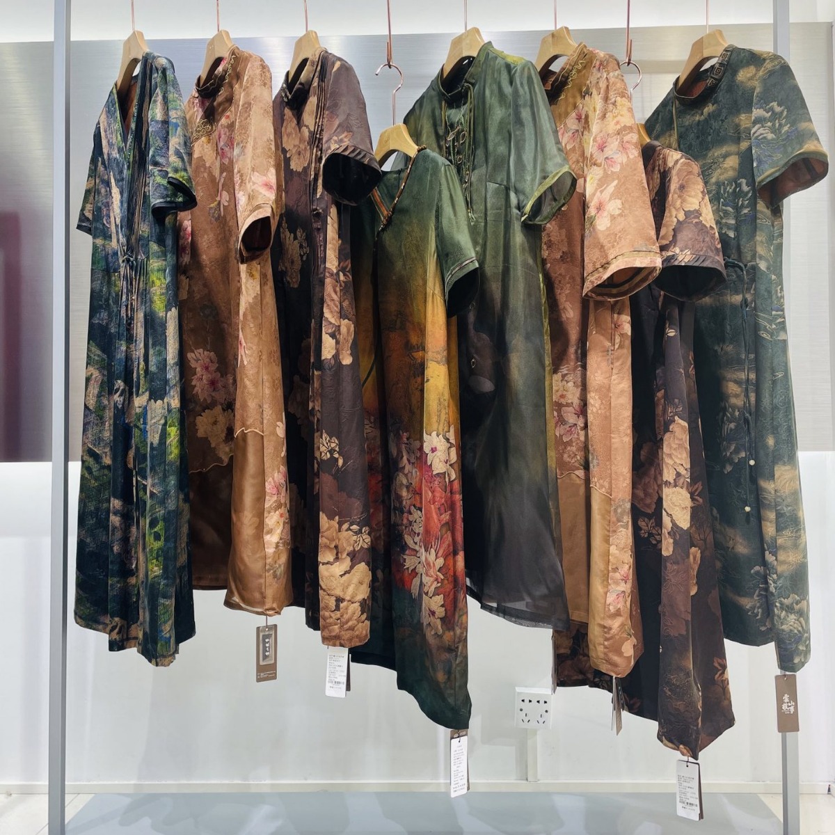 重磅花罗香云纱连衣裙女夏季妈妈装高端刺绣真丝桑蚕丝裙子女装