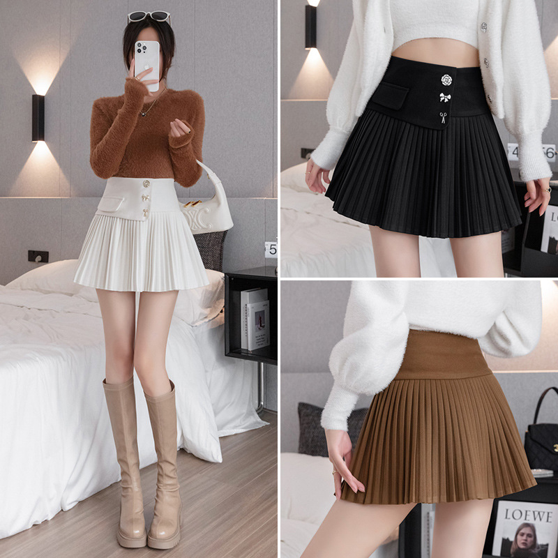 网红辣妹毛呢百褶裙女秋冬学院风不规则排扣a字短裙防走光半身裙