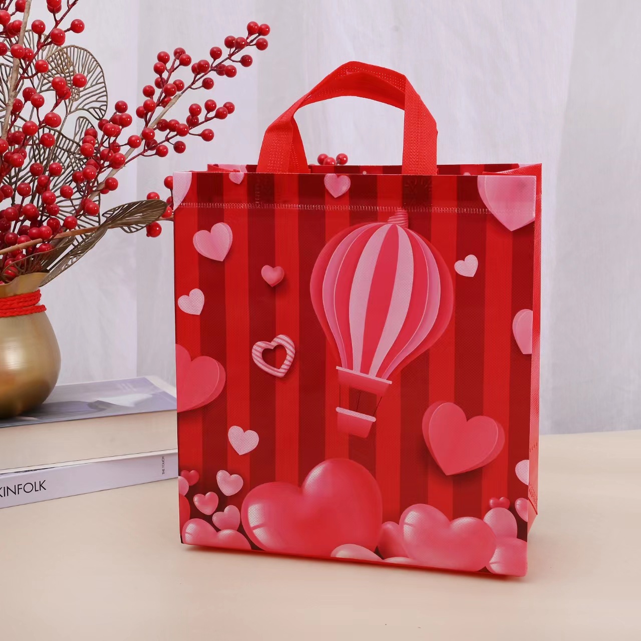 Non-Woven Portable Waterproof Shopping Bag Text Valentine's Day Red Festive Gift Bag Party Gift Packaging Bag Batch