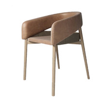 设计师餐椅简约现代靠背扶手椅北欧皮椅子样板间椅子家用实木餐椅