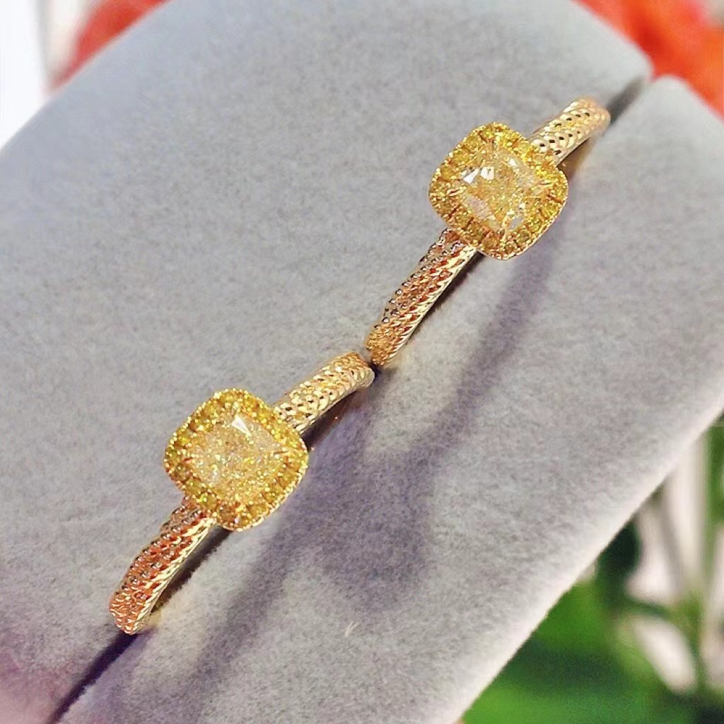 黄金珠宝首饰批发纯金小方糖女足金镶钻小众清新开口年轻时尚戒指