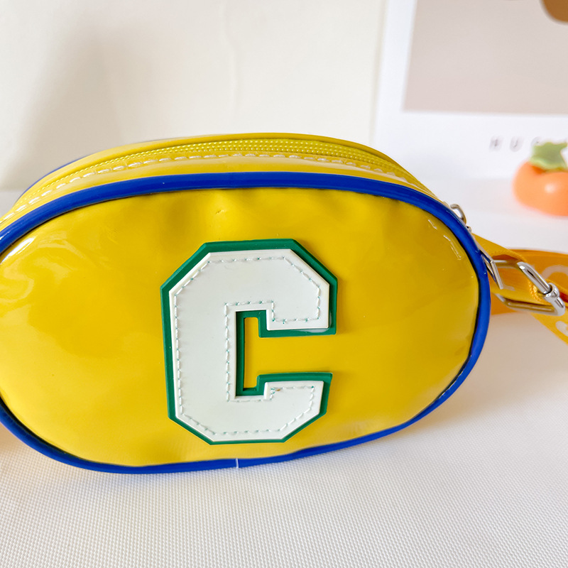 2023 Spring and Summer New Children's Bags Fashion Shiny Surface Pu Shoulder Messenger Bag Candy Color Male and Female Baby Letter Pouch