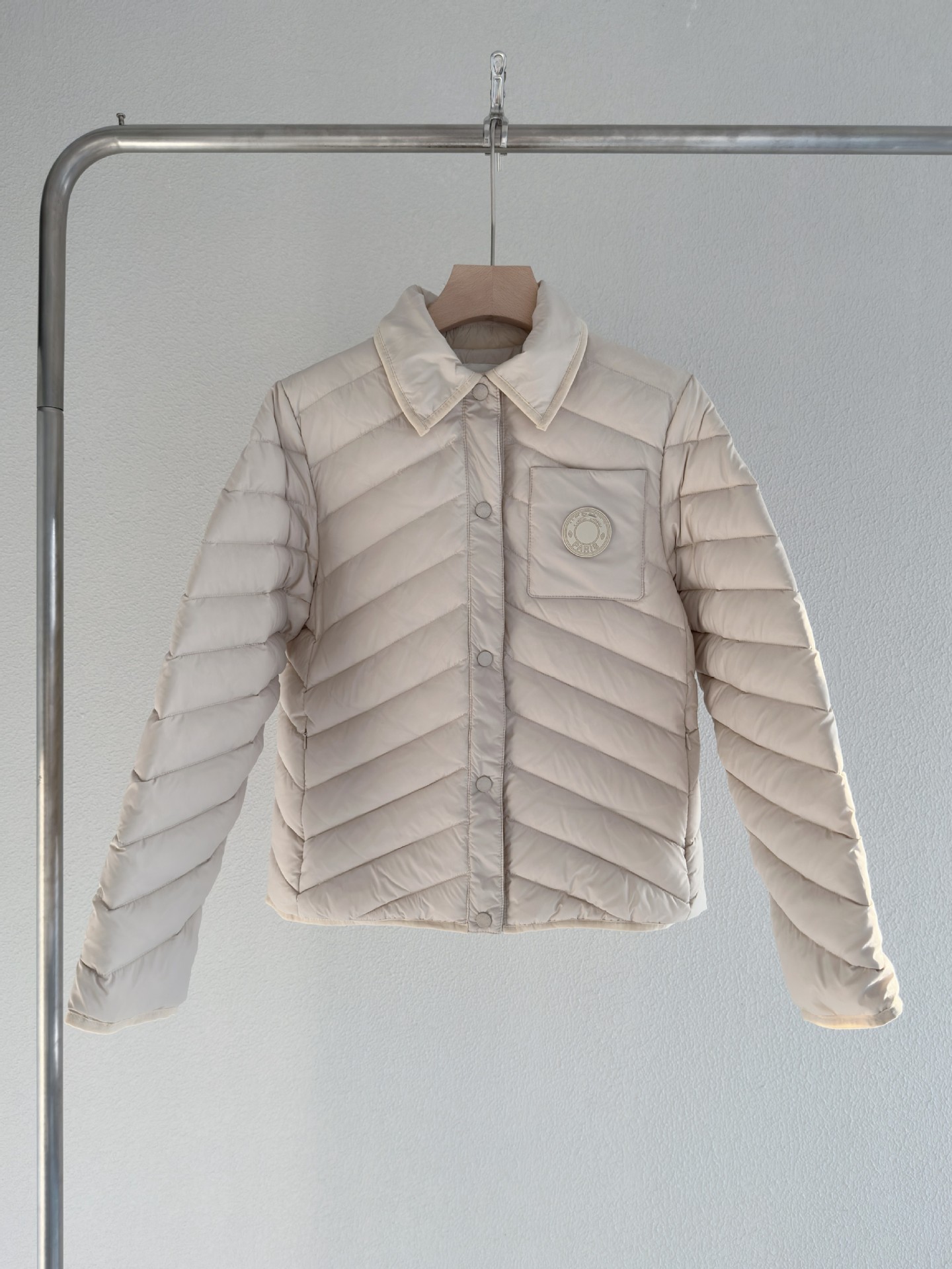 Her AIMA 23 Winter New Simple Light Thin Slim Fit 90 White Duck down Jacket Female Peter Pan Collar