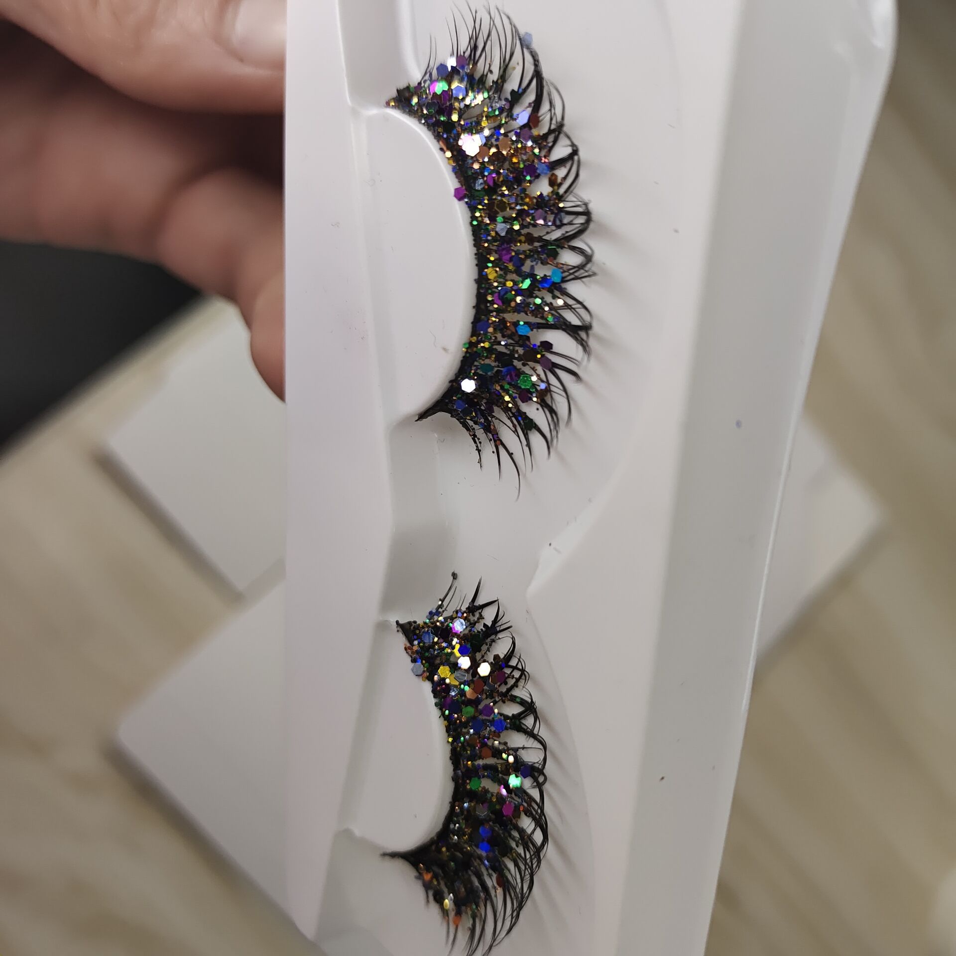 夸张羽毛带镶钻亮片,舞台演出特殊造型拉丁舞假睫毛