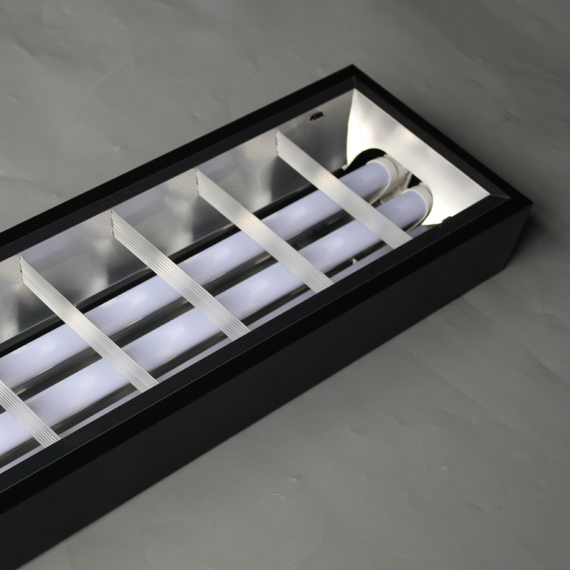 明装日光灯灯盘