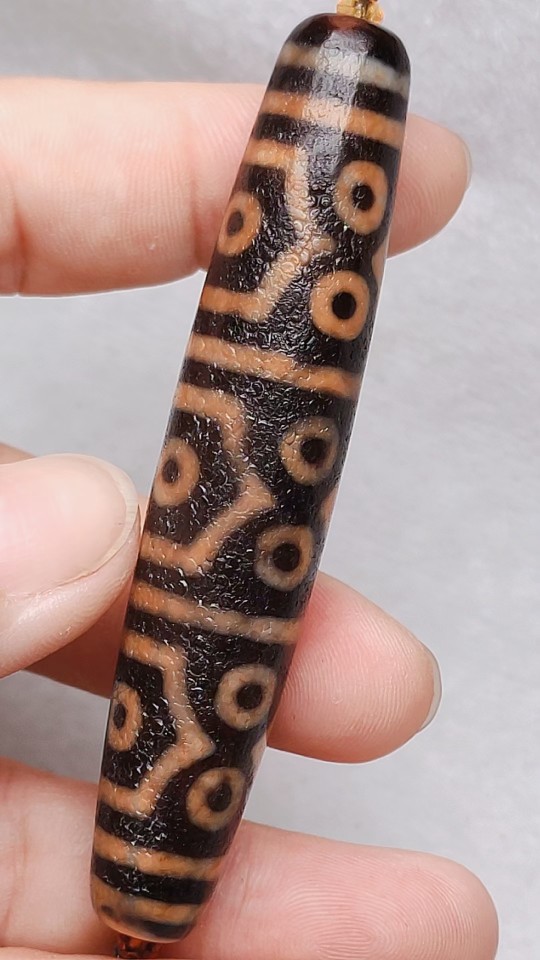 藏区老朱砂龙鳞纹十八眼天珠桔皮老料风化清晰包浆15.1x77.