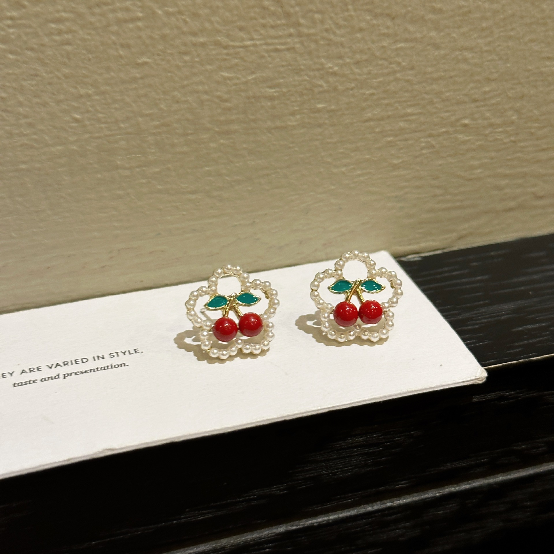 Sterling Silver Needle Red Cherry Pearl Flower Earrings Sweet Exquisite Small Cute Niche Design Female Earrings