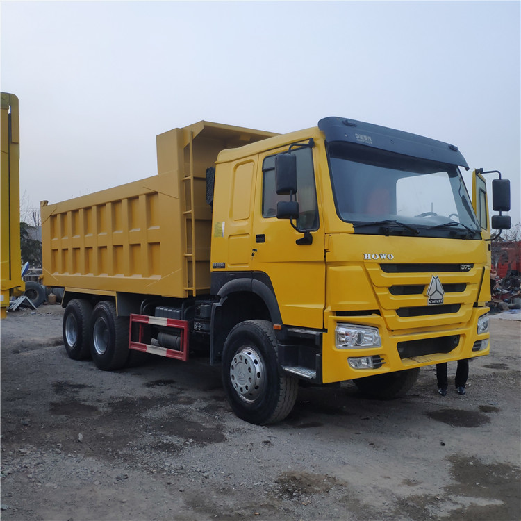 出口非洲加纳后八轮自卸车二手豪沃十轮土方车howo翻斗车 375马力