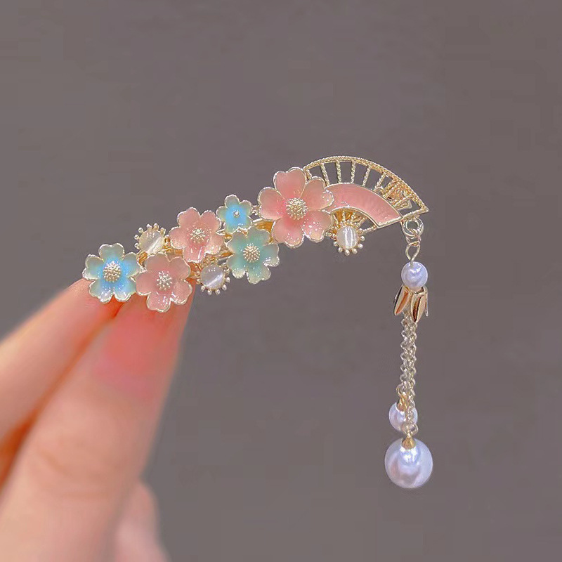 Antique Flower Pipa Barrettes Female Temperamental Bangs Clip Side Gap Former Red Hairpin Headdress for Han Chinese Clothing Fashion Duckbill Clip