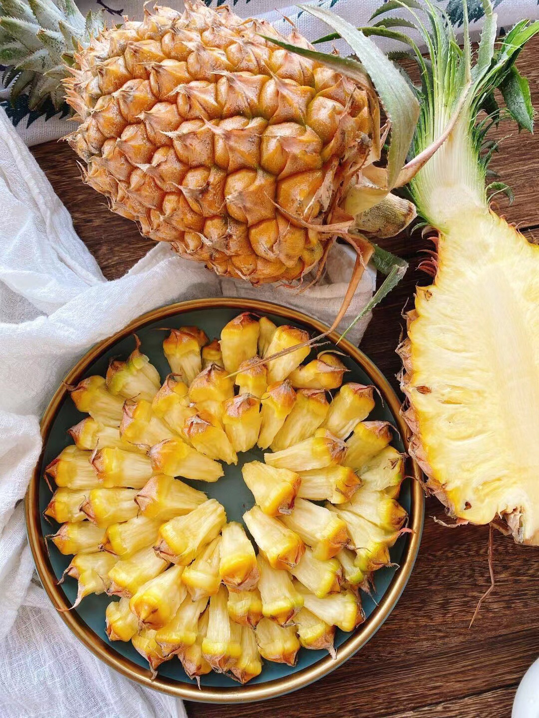 海南手撕凤梨手撕菠萝海南凤梨热带水果非金钻凤梨5斤装一件代发