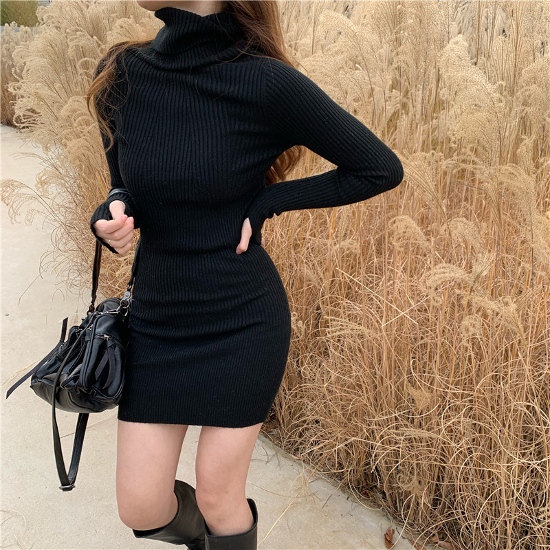 紧身针织连衣裙女秋冬新款配大衣裙子中长款高领打底毛线裙包臀裙