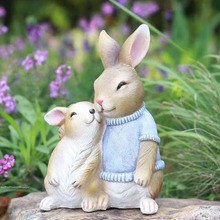 创意可爱仿真情侣兔子桌面摆件户外花园阳台装饰拥抱兔子工艺品