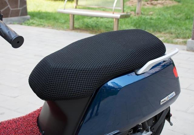 小牛电动车摩托车坐垫套小牛n1m1n1s坐套小牛透气垫舒适支撑包邮