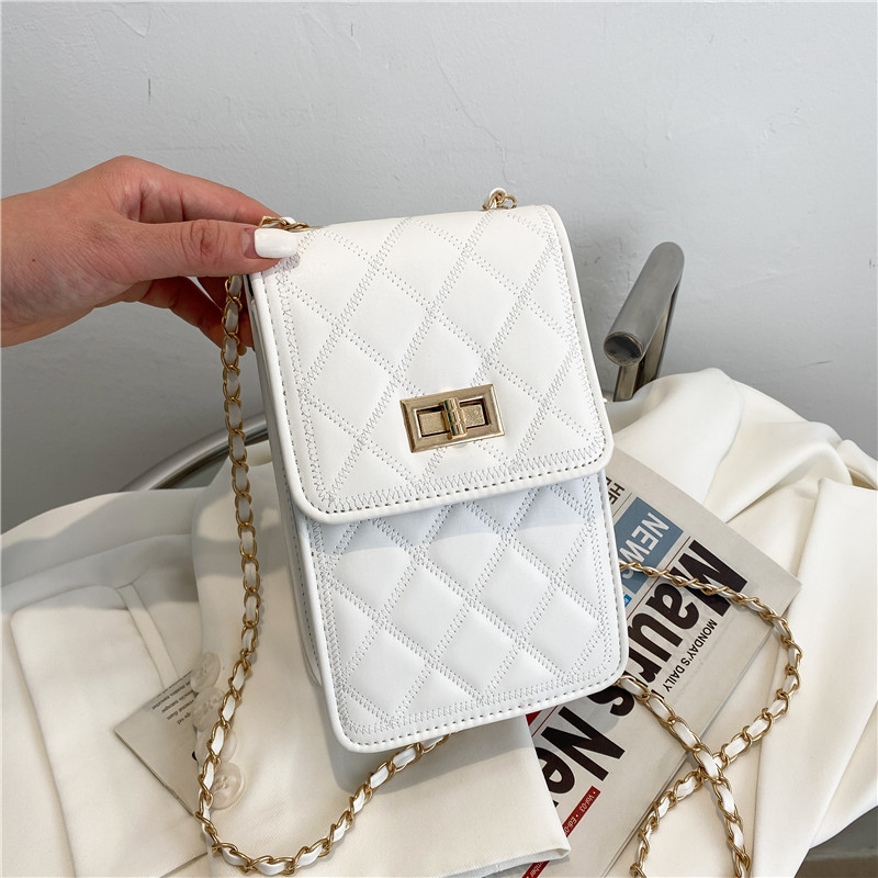 Diamond Pattern Chain Bag Women's 2023 New Trendy Fashionable Stylish Trendy Small Square Bag Simple Western Style Crossbody Phone Bag