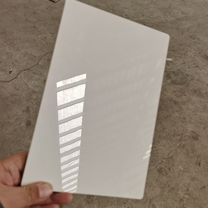 8mm实心木饰面板防潮阻燃pet高光纯白竹木纤维大板木饰面厂家直销