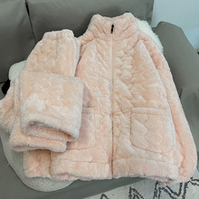 韩系简约粉色冬季新款珊瑚绒睡衣女加绒保暖三层夹棉袄拉炼家居服