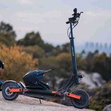 2024新款越野双驱电动滑板车 成人大功率长续航可折叠电动代步车