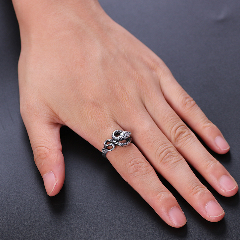 新款复古霸气蛇戒指男女节拍夜店蛇戒一件代发男士戒指