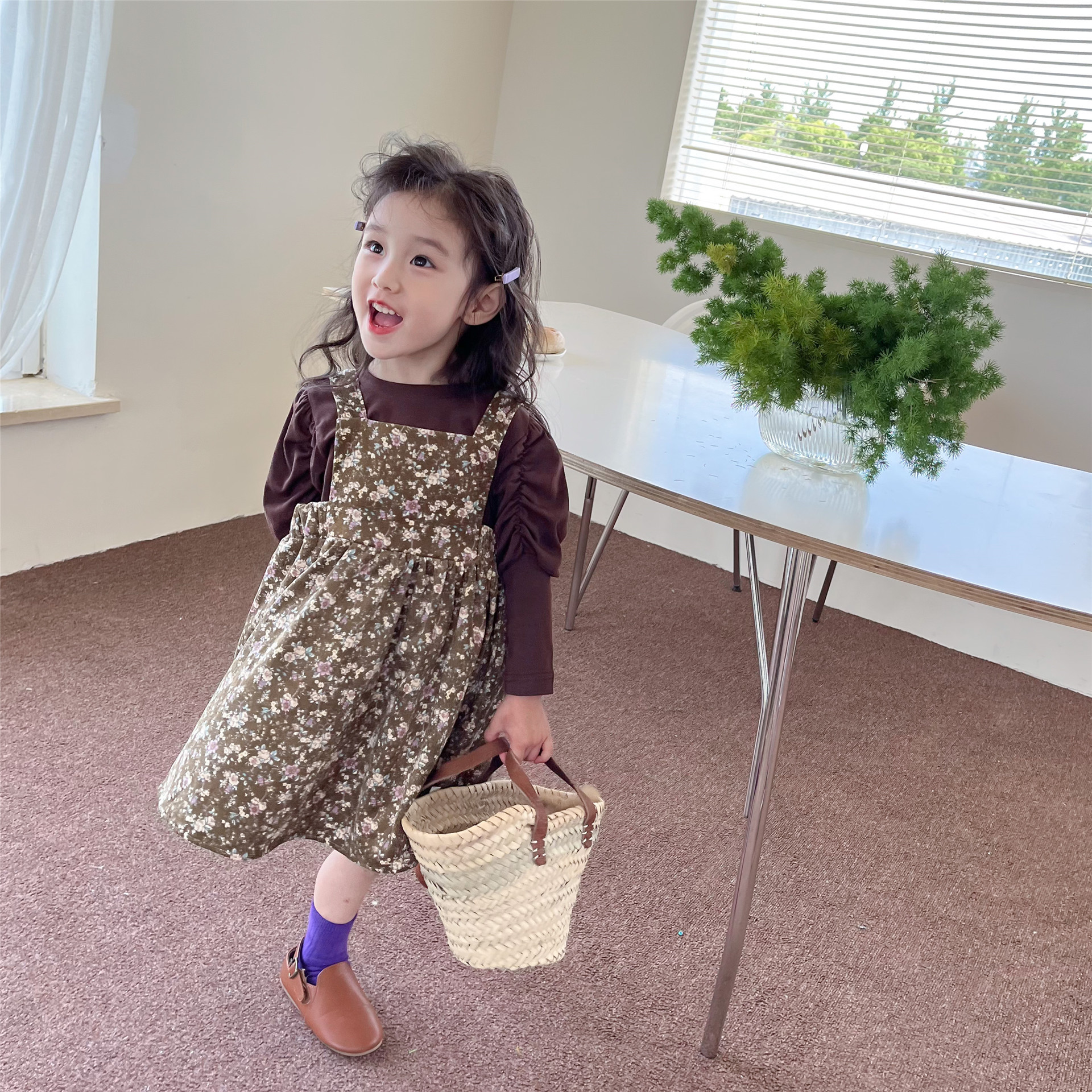 女童碎花背心裙打底衫两件套2022秋季新款童装复古森系女宝连衣裙