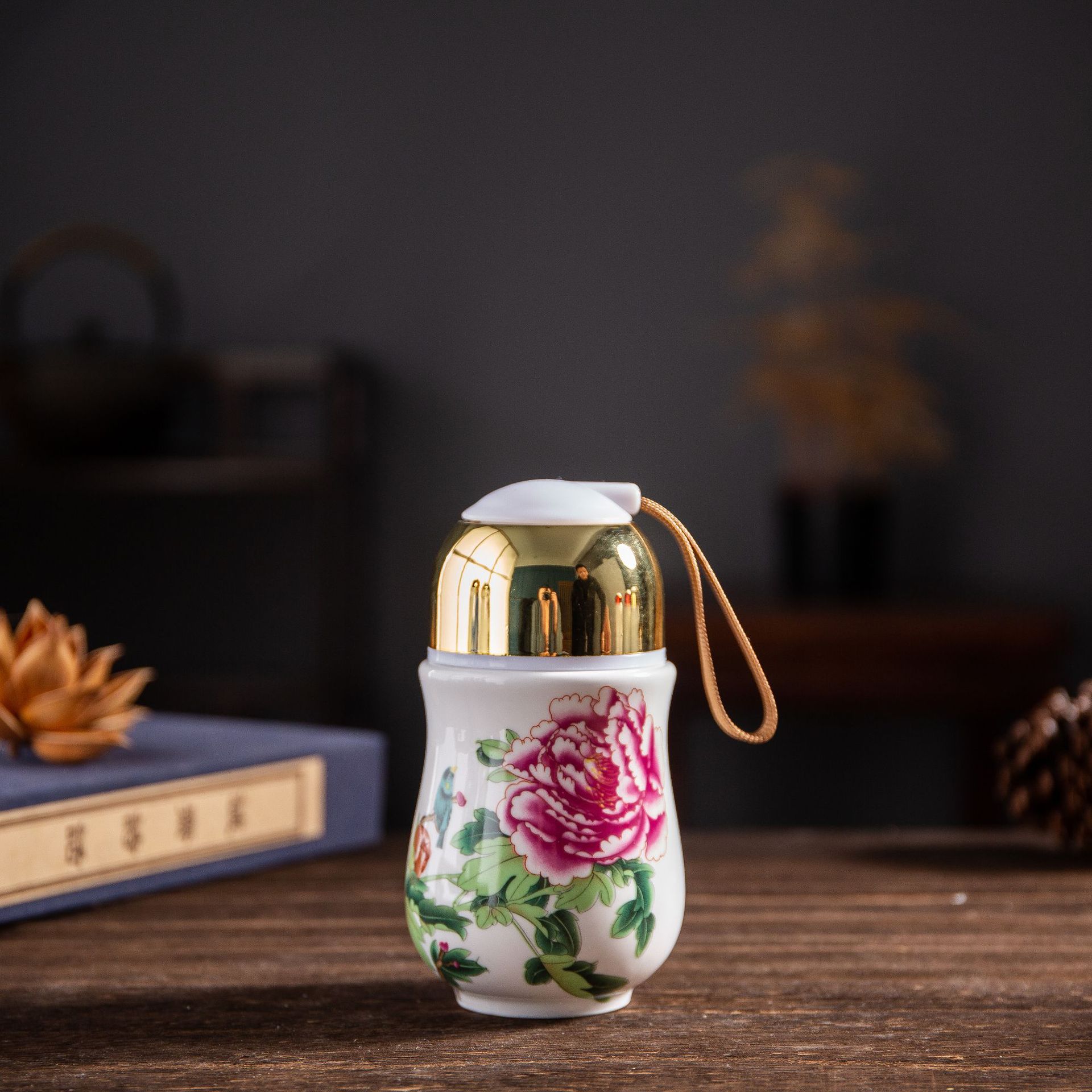 Jingdezhen Ceramic Thermos Cup Household Blue and White Single Layer Waist-Tight Vehicle-Borne Cup Portable Business Gift Cup Lettering