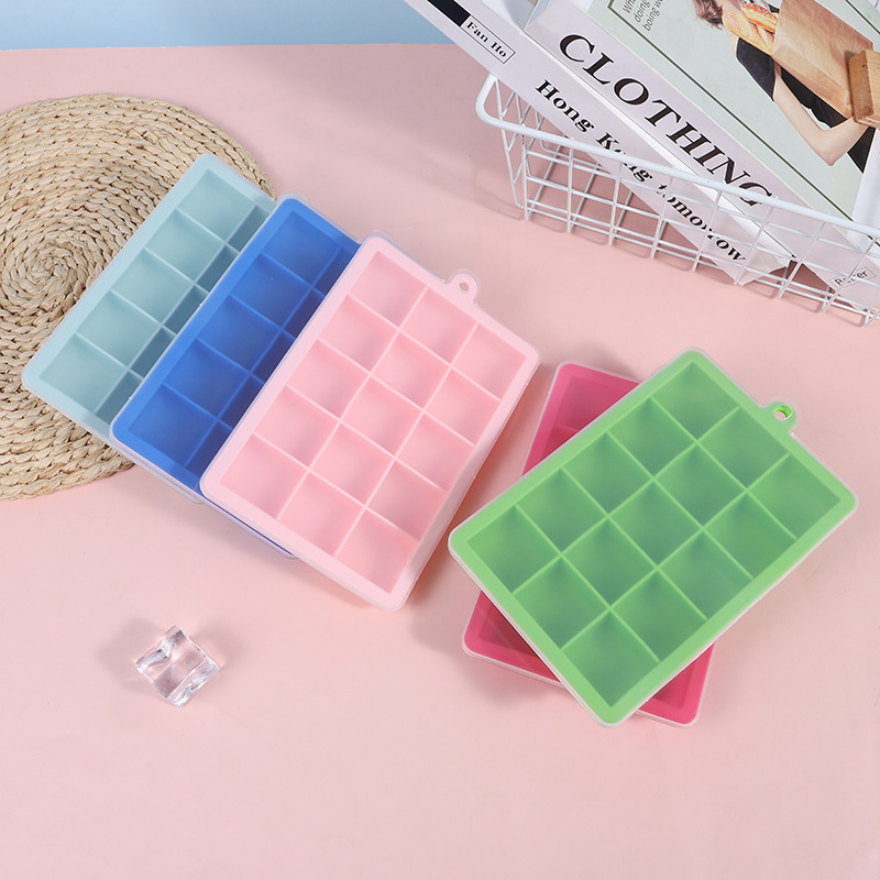 New Ice Tray 15 Grid 24 Grid Square Silicone Ice Tray with Lid Edible Silicon Household Home Ice Tray