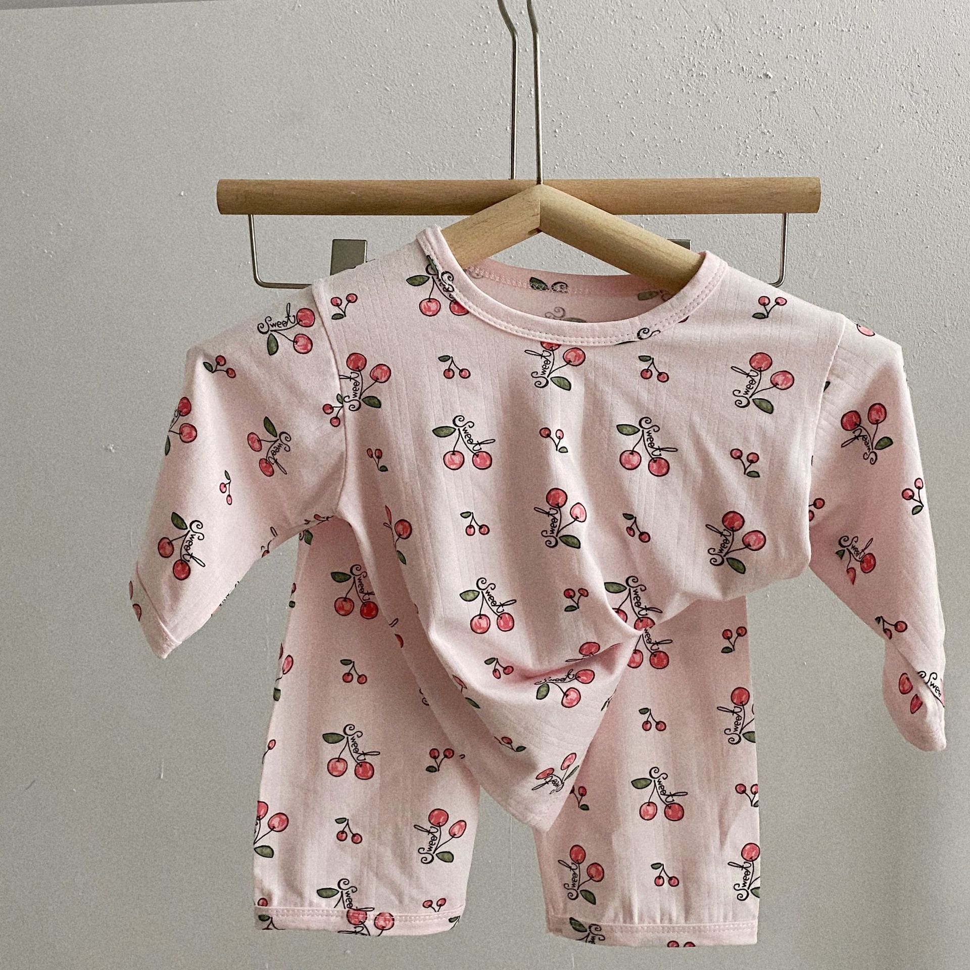 新款儿童睡衣 童装夏季趴趴熊家居服套装 宝宝空调透气儿童家居服