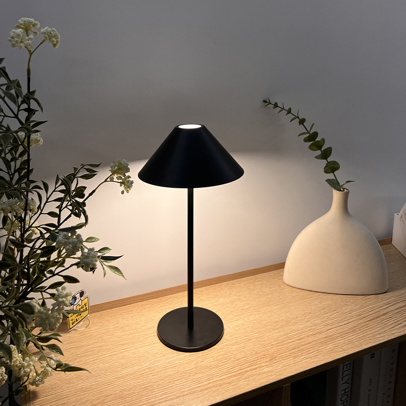 LED Table Lamp Black
