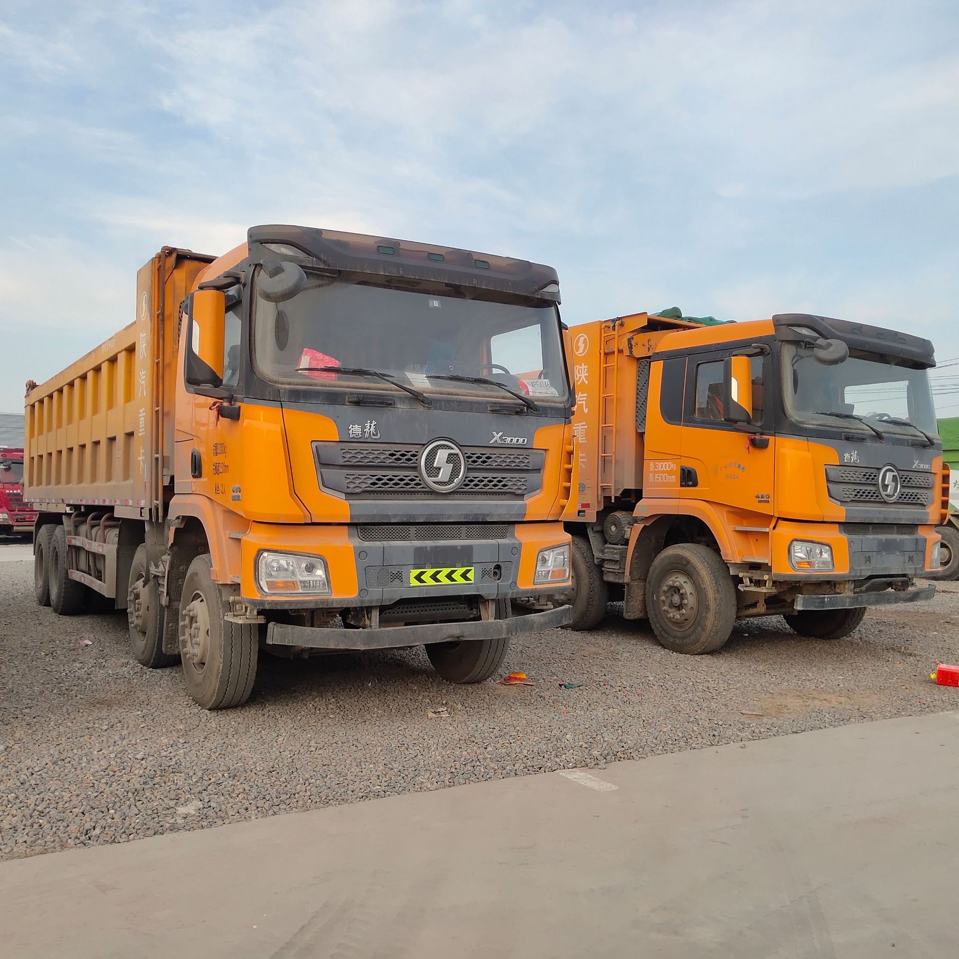 转让陕汽重卡前四后八自卸车 后八轮自卸工程货车 二手双桥车市场