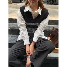韩版百搭刺绣衬衫设计感小众叠穿上衣女+撞色V领针织马甲两件套装