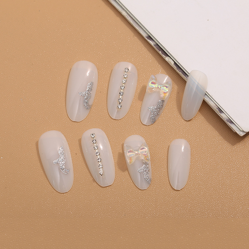 透白裸色甲片穿戴甲之间碎钻蝴蝶假指甲指甲贴成品可拆卸美甲nail