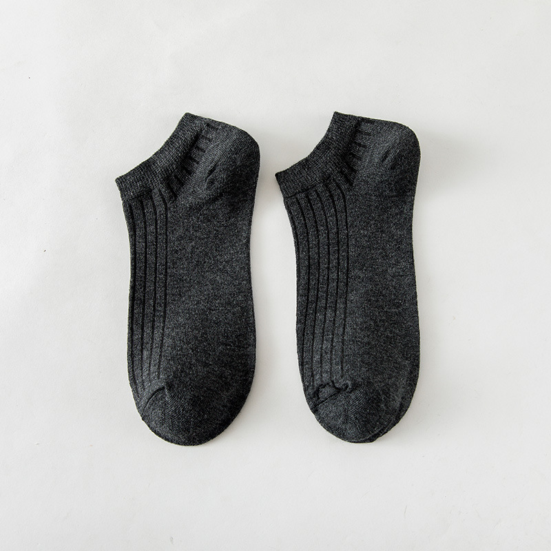 Socks Men's Spring and Summer Socks Casual and Comfortable Ankle Socks Solid Color Breathable Cotton Socks Men's Sports Short Men's Socks All-Matching