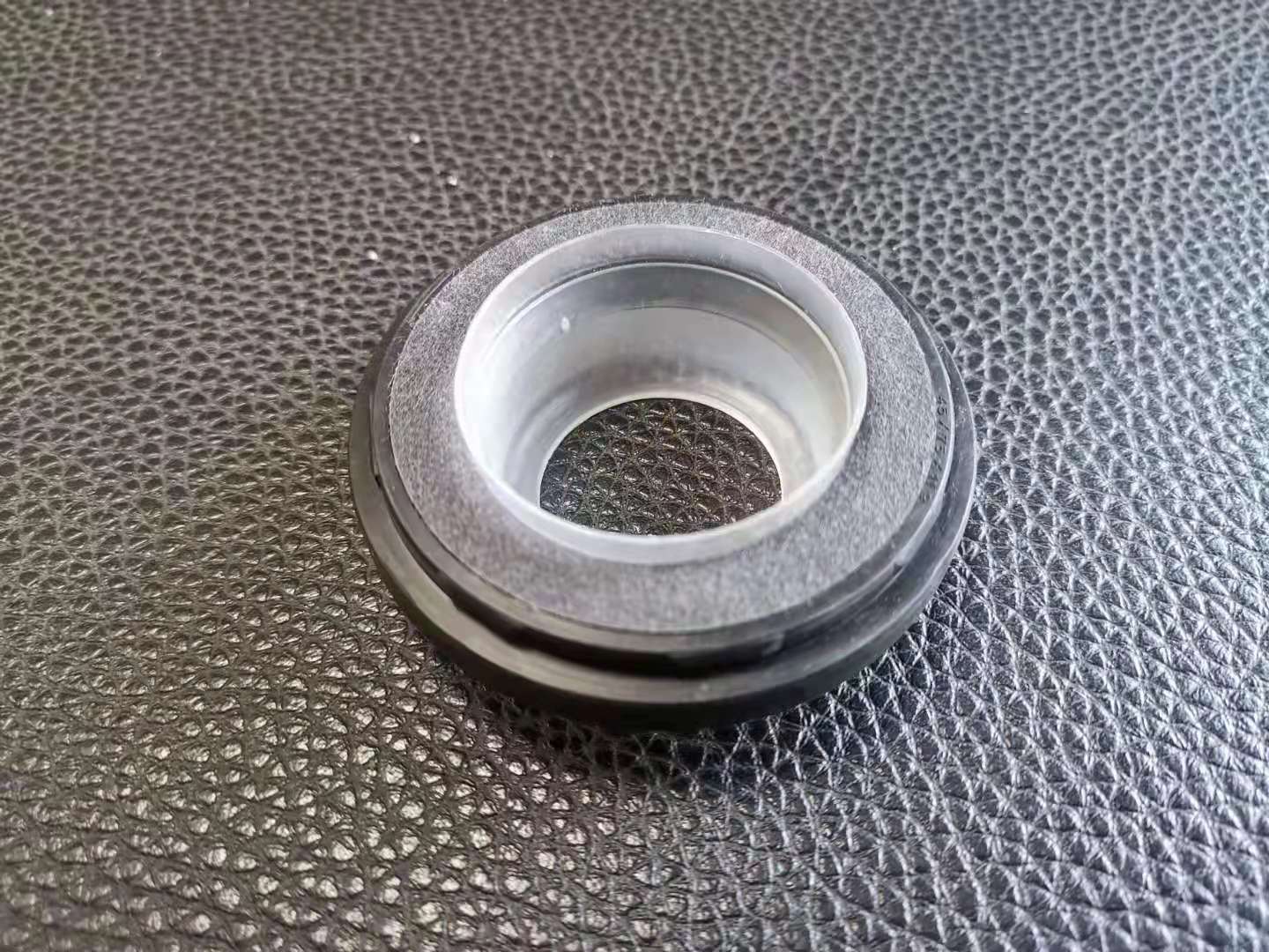 适用于宝马 n62b48 曲轴前油封10147647381-阿里巴巴