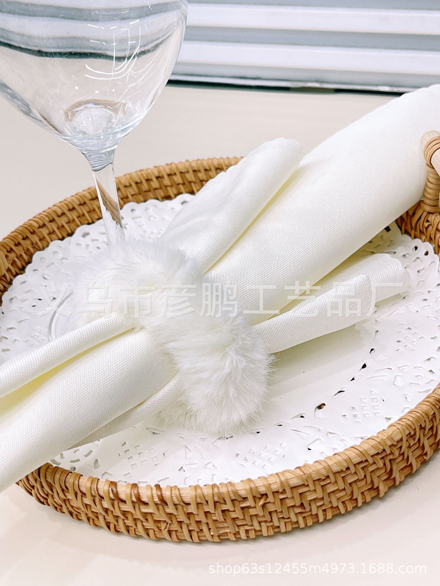 Exclusive for Cross-Border Hotel Napkin Ring Autumn and Winter Plush Stretch Napkin Ring Napkin Ring Wedding Exquisite Napkin Ring Wholesale