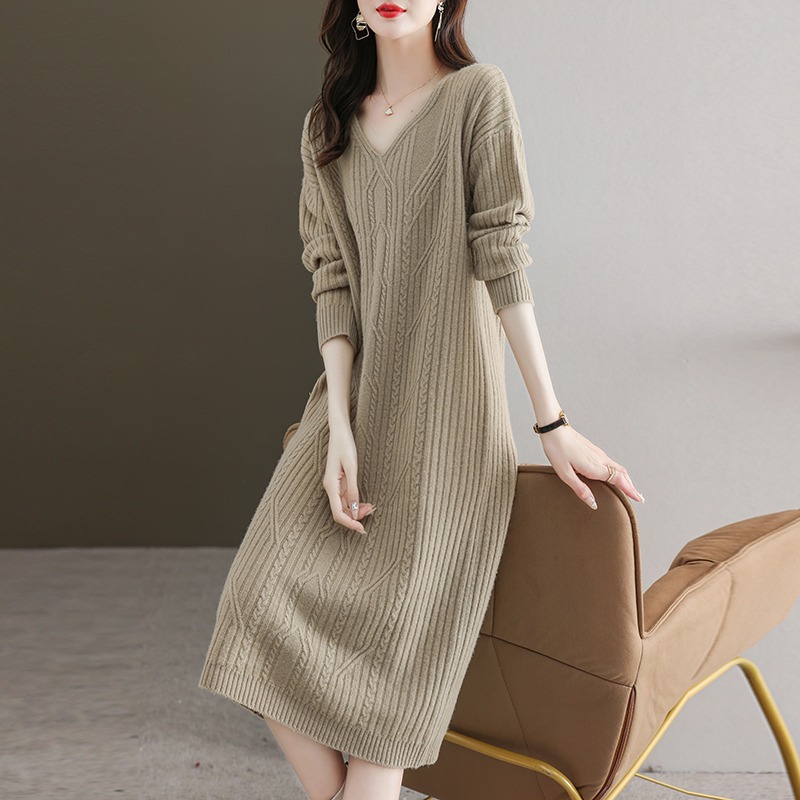 Autumn Winter Dress Female Long below the Knee Lazy Woolen Skirt 2023 Match with Coat Inner V-neck Knitted Base Skirt