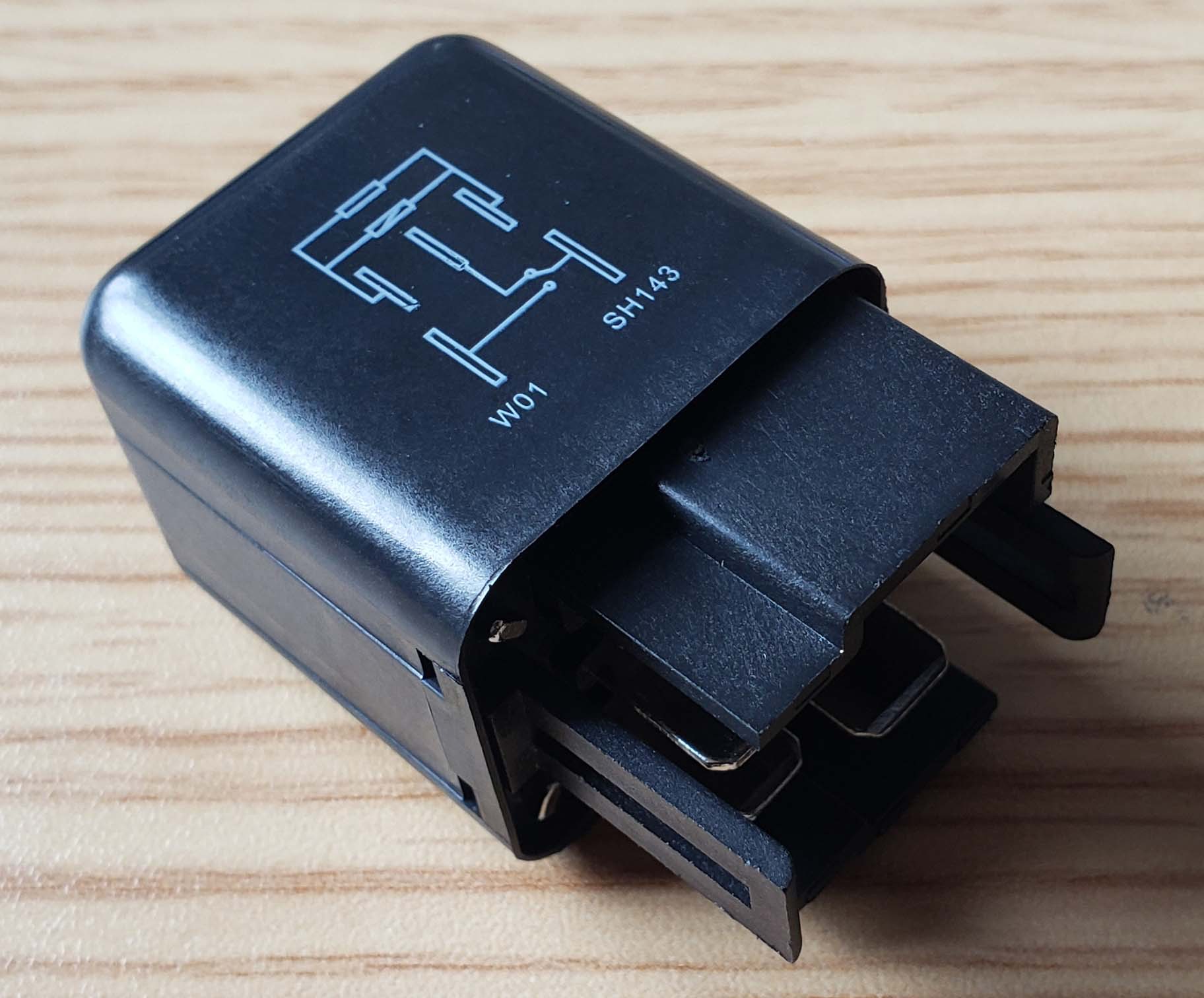 神乐汽车继电器sh143系列 sh143 5脚 12v