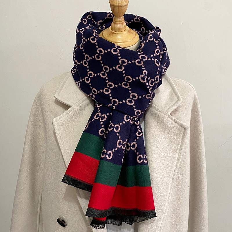 英伦格子围巾女冬季仿羊绒披肩网红保暖字母双c双面围巾学生围脖