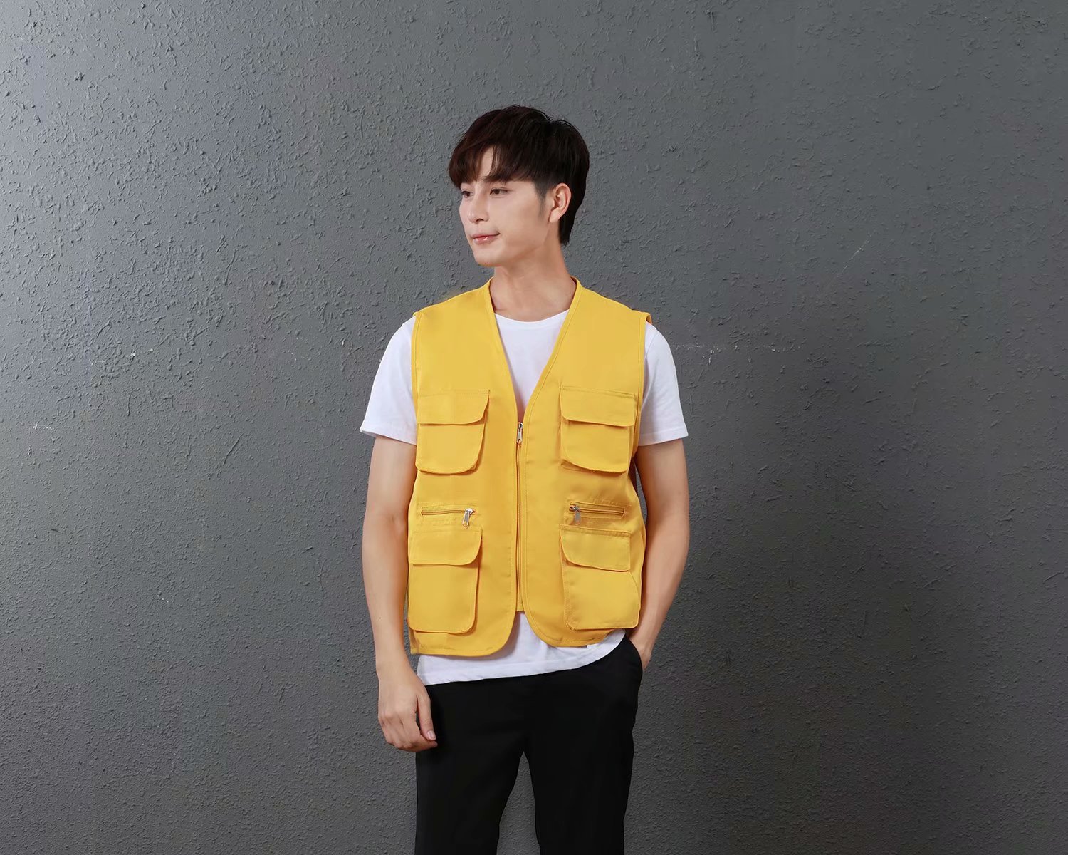 Customized Vest Work Clothes Labor Protection Decoration Tooling Photography Multi-Pocket Vest Printed Logo Construction Vest for Construction Site