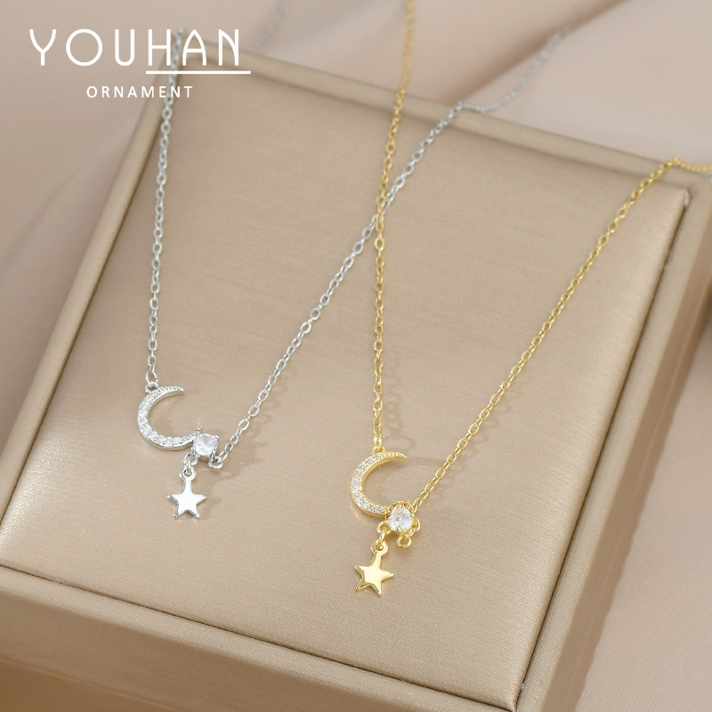 Real Gold Electroplated Zircon Temperament Clavicle Chain Women's Niche Design Star and Moon Necklace Fashion All-Match Sweater Chain