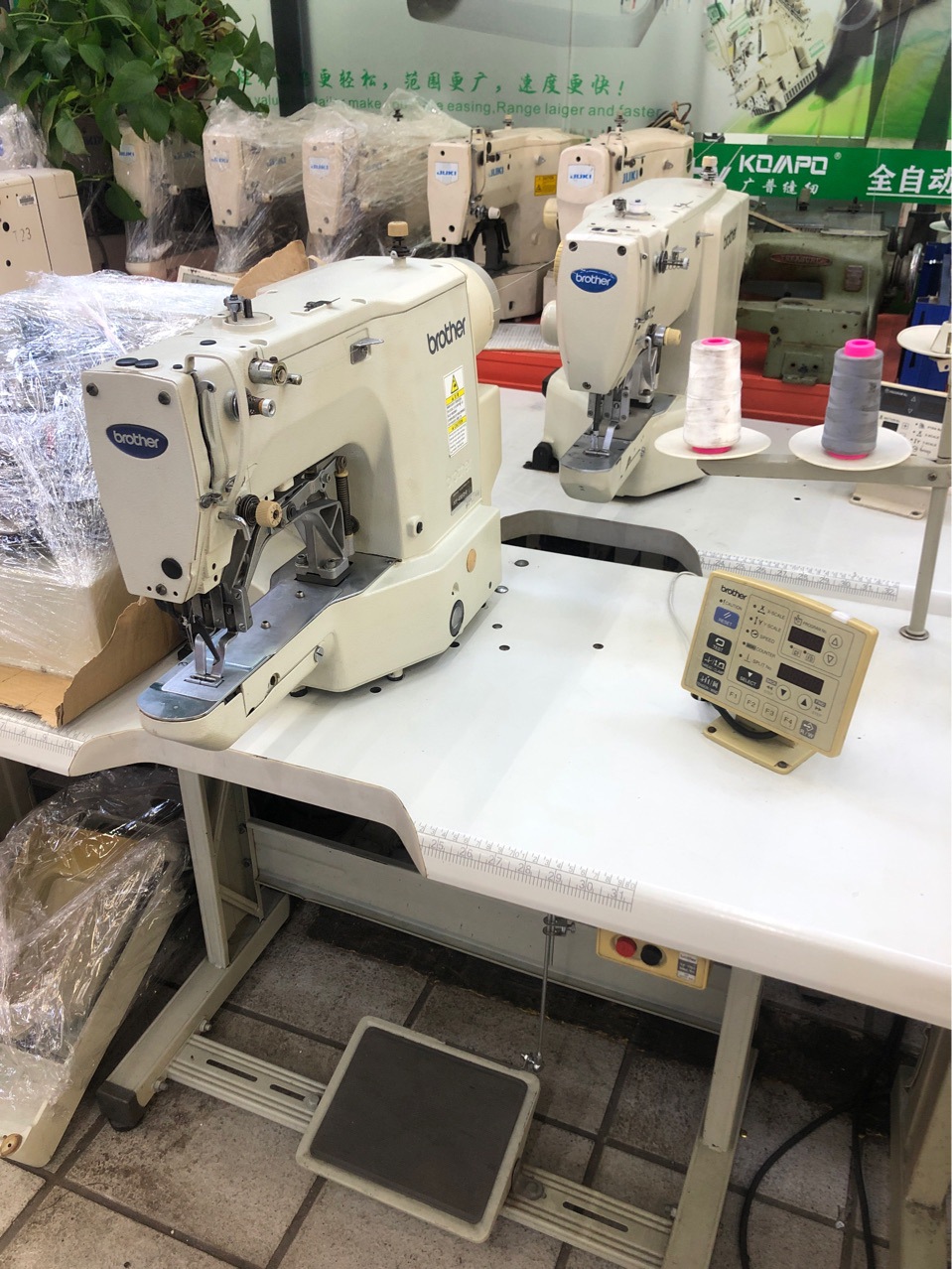 工厂使用二手兄弟电脑打枣车兄弟430d电脑套结机兄弟打固机打早车