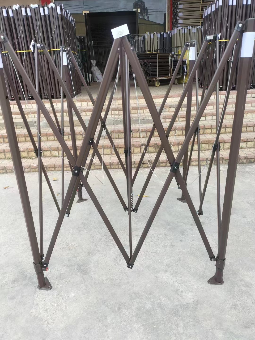 户外摆摊六棱脚架子帐篷折叠伞伞架支撑架铁艺伸缩遮雨帐篷支架