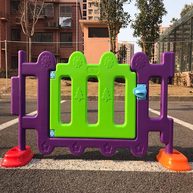 幼儿园儿童玩具区围栏游戏护栏宝宝护栏塑料轮滑栅栏户外商场s店