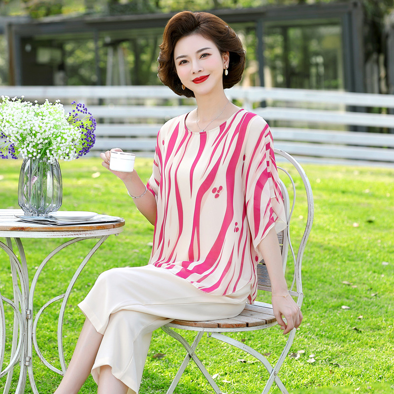 Middle-Aged Mom Summer Short-Sleeved Women's Suit Middle-Aged and Elderly Two-Piece Suit Large Size Western Style 2024 New