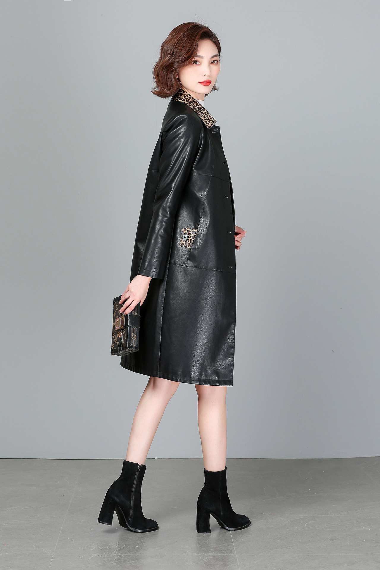 中长款皮衣女时尚豹纹拼接翻领外套2021秋皮衣外套时尚中气质修身