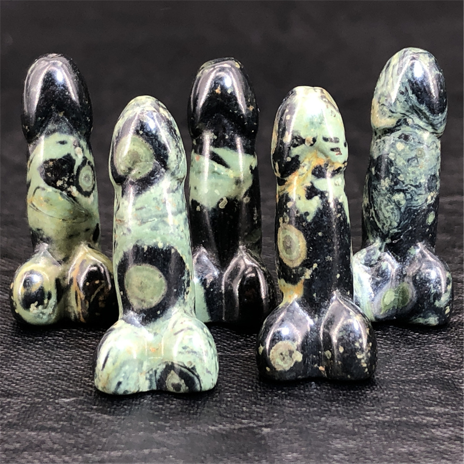 批发天然水晶雕刻男士阳具小挂件 孔雀眼丁丁 阴茎钥匙扣小礼物