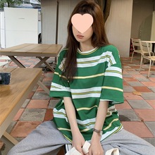 欧美潮牌彩色条纹t恤女中长款遮屁股胖mm炸街大码上衣遮肚显瘦夏